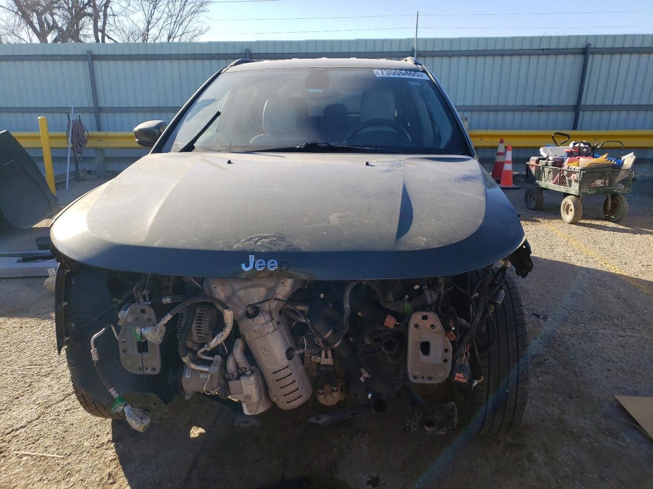 2018 Jeep Compass Latitude - Image 5