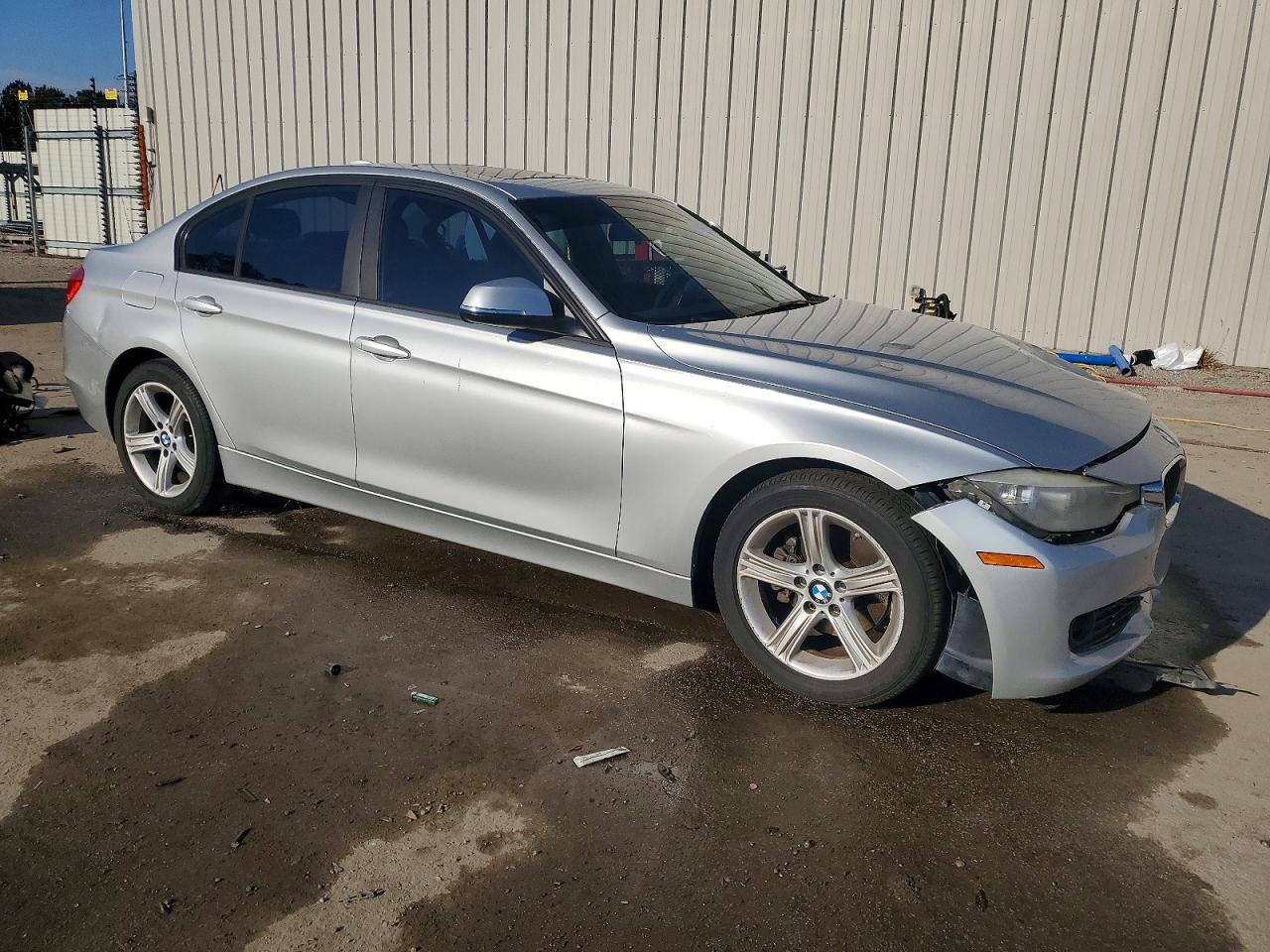 2013 BMW 328 I - Фото 4