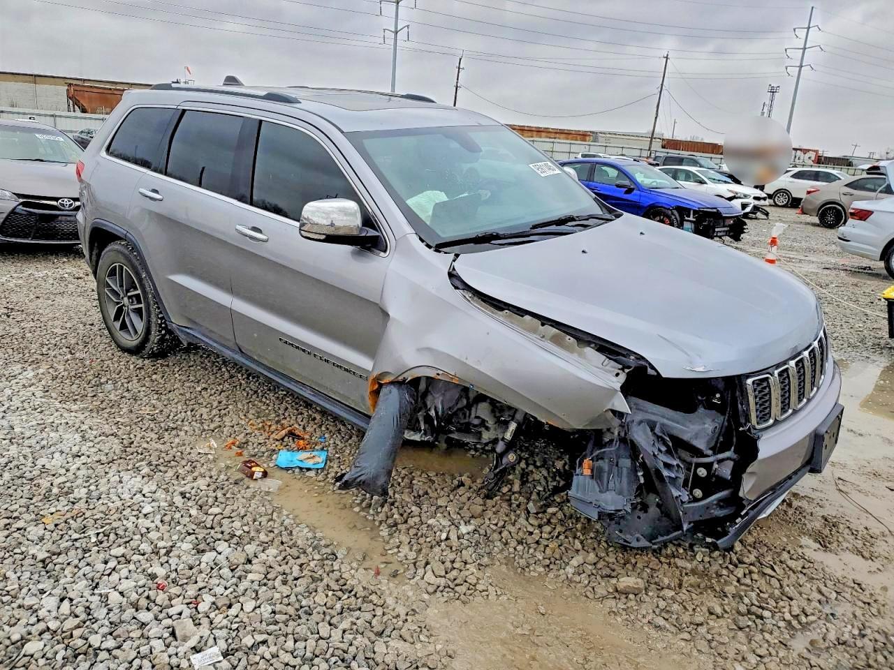 2017 Jeep Grand Cherokee Limited - Image 4