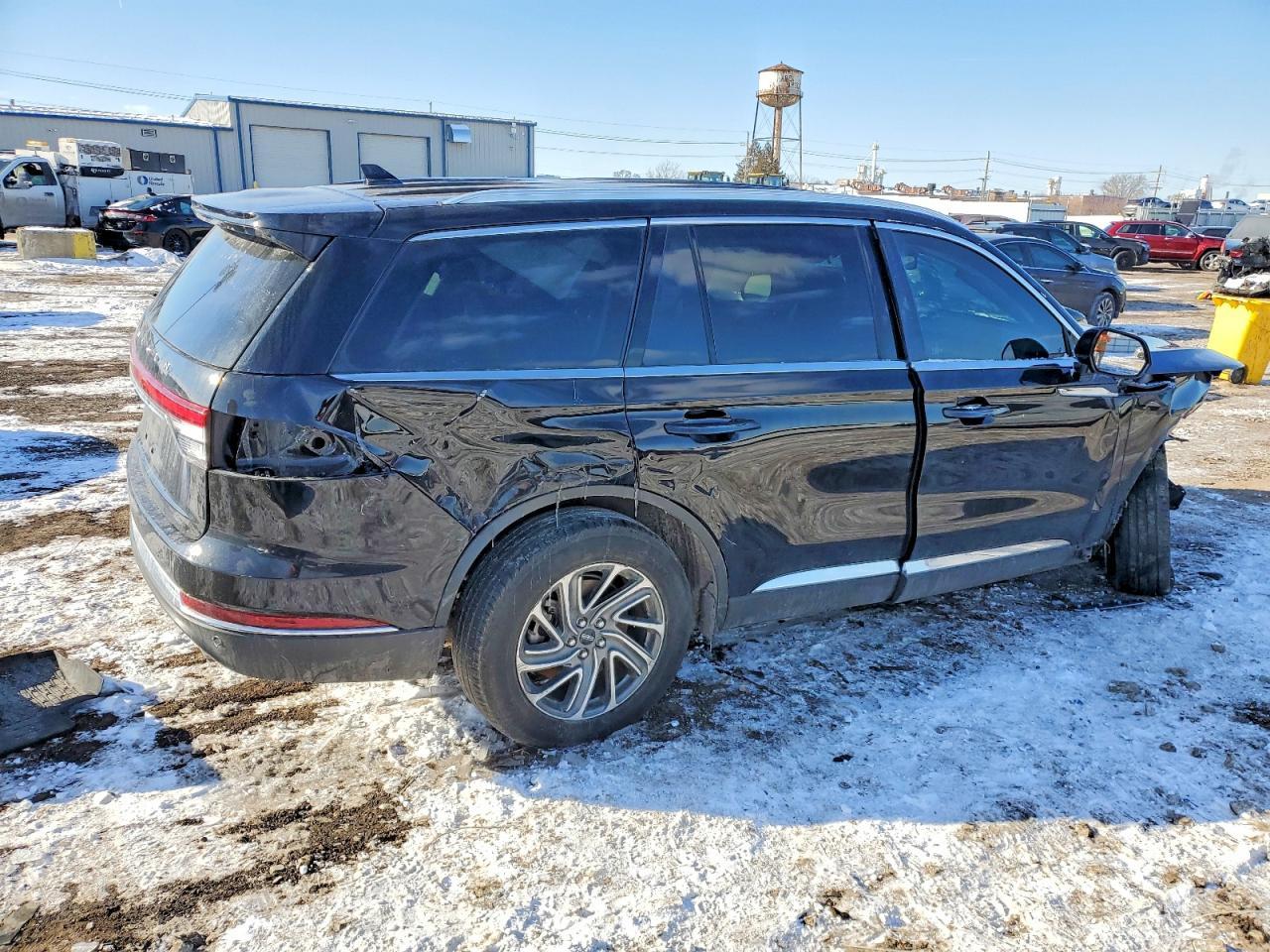 2024 Lincoln Aviator - Image 3