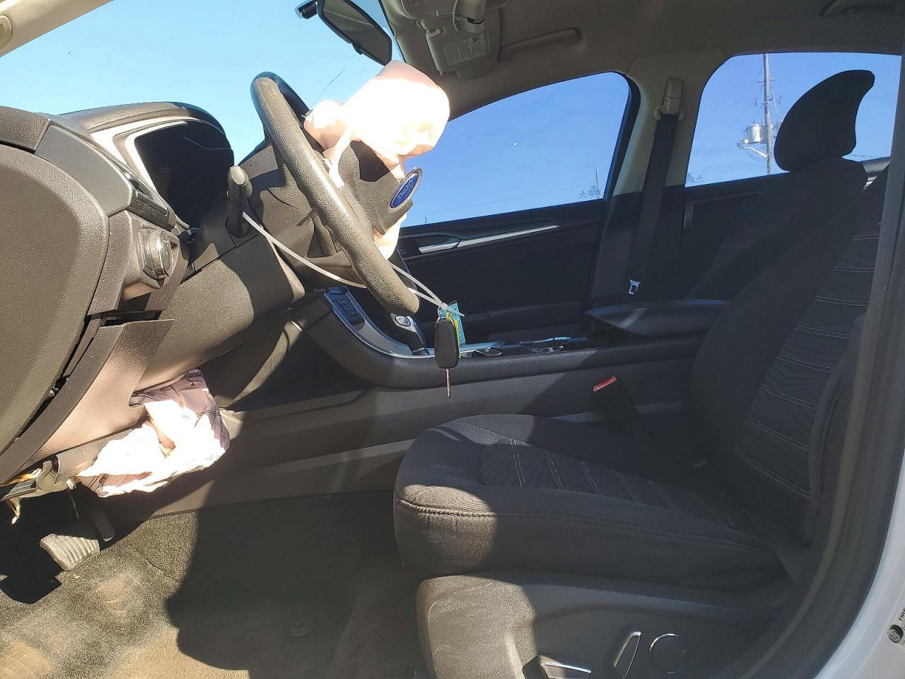 2016 Ford Fusion Se - Фото 7