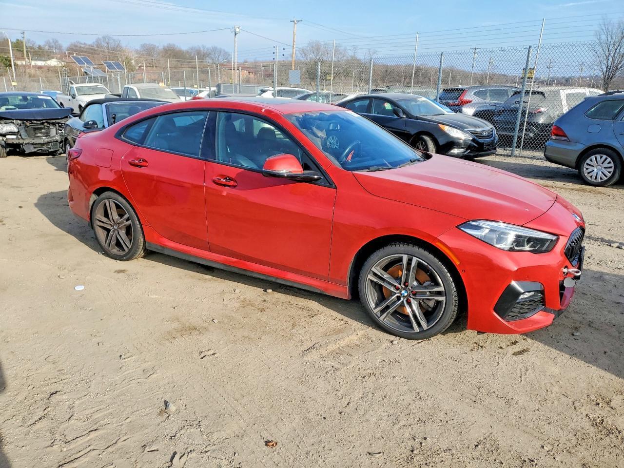 2021 BMW 228Xi - Фото 4