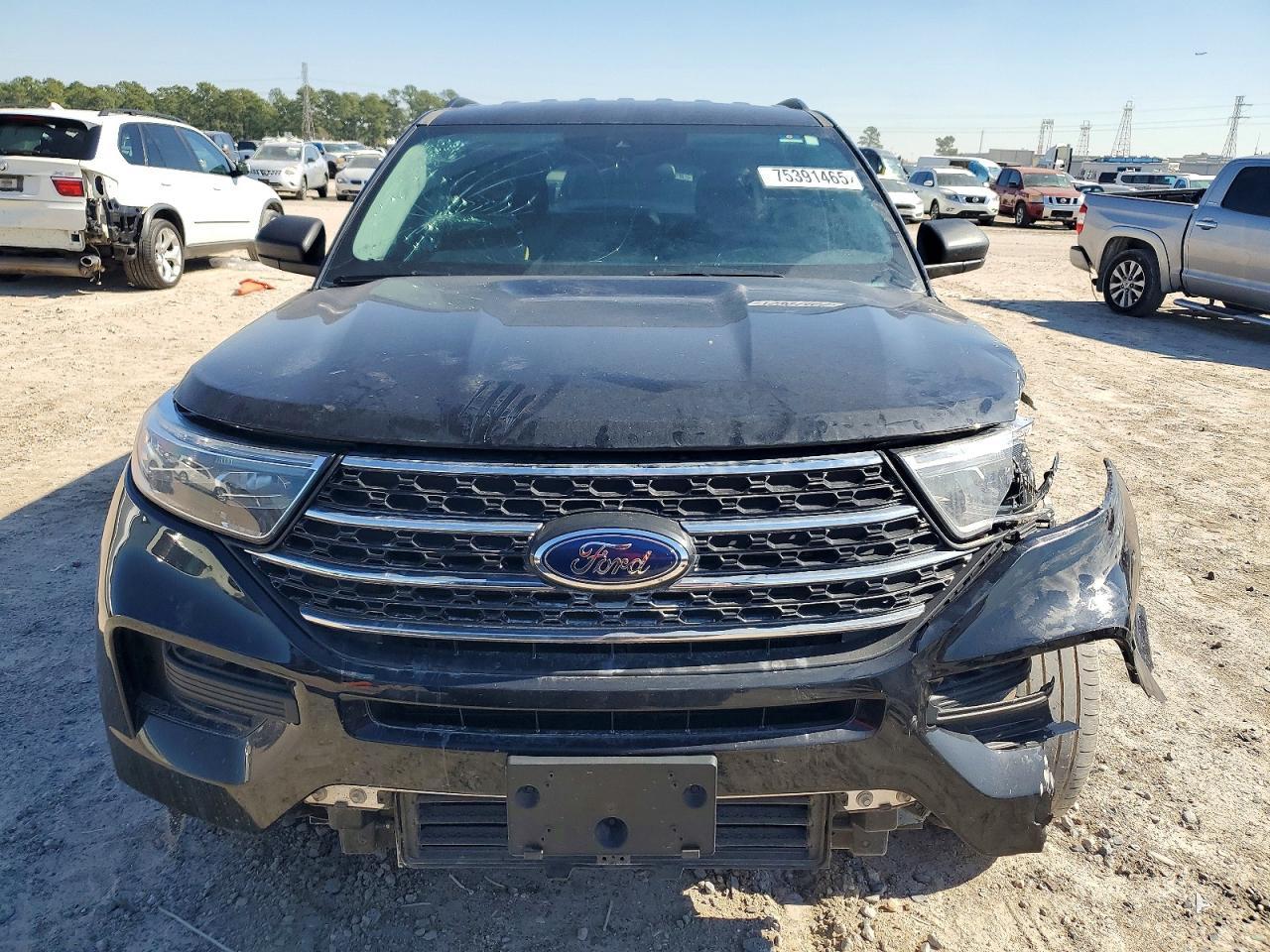 2023 Ford Explorer Xlt - Image 5