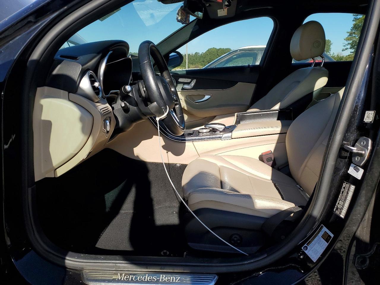 2021 Mercedes-Benz C 300 - Фото 7