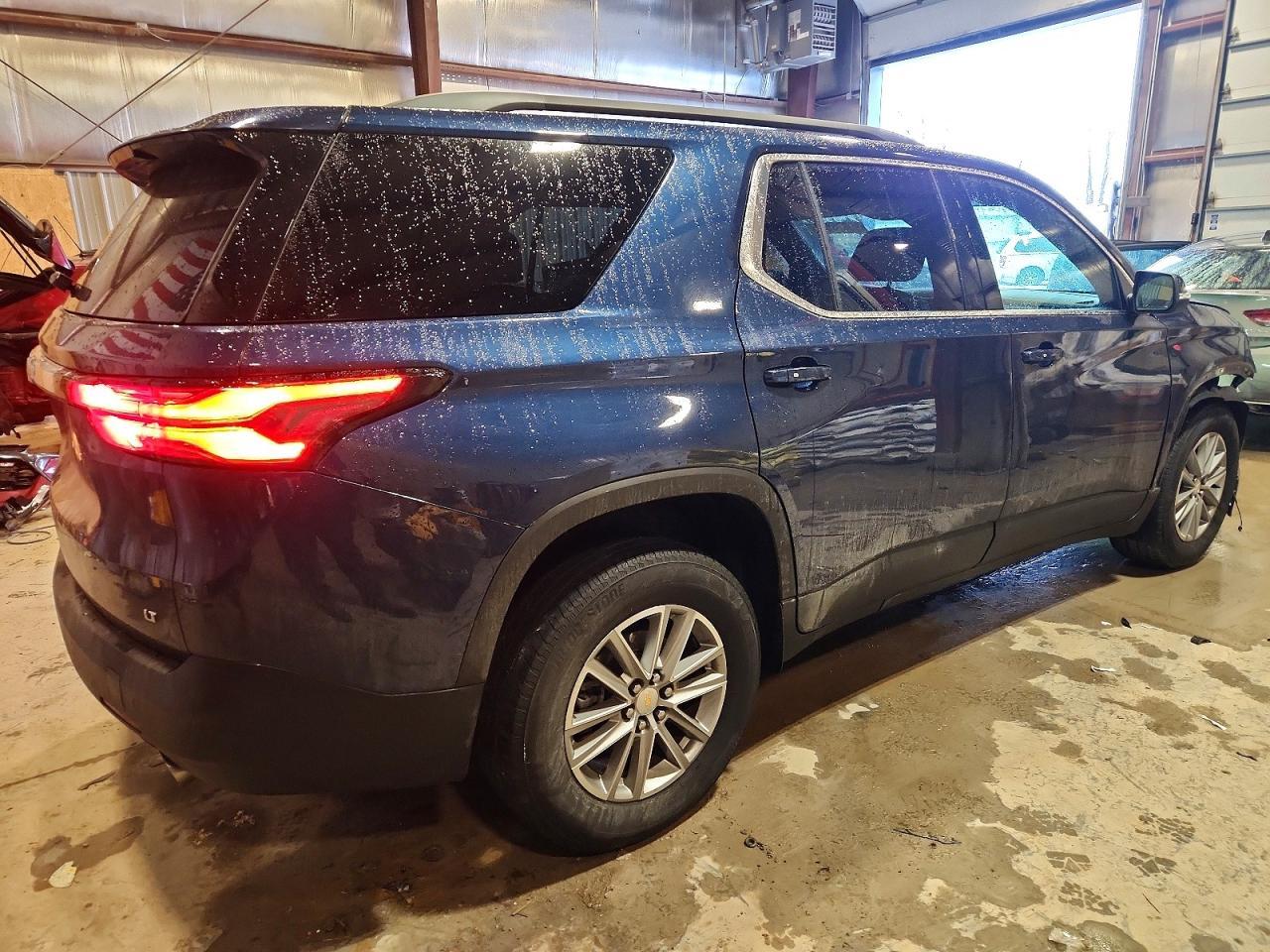 2022 Chevrolet Traverse Lt - Фото 3