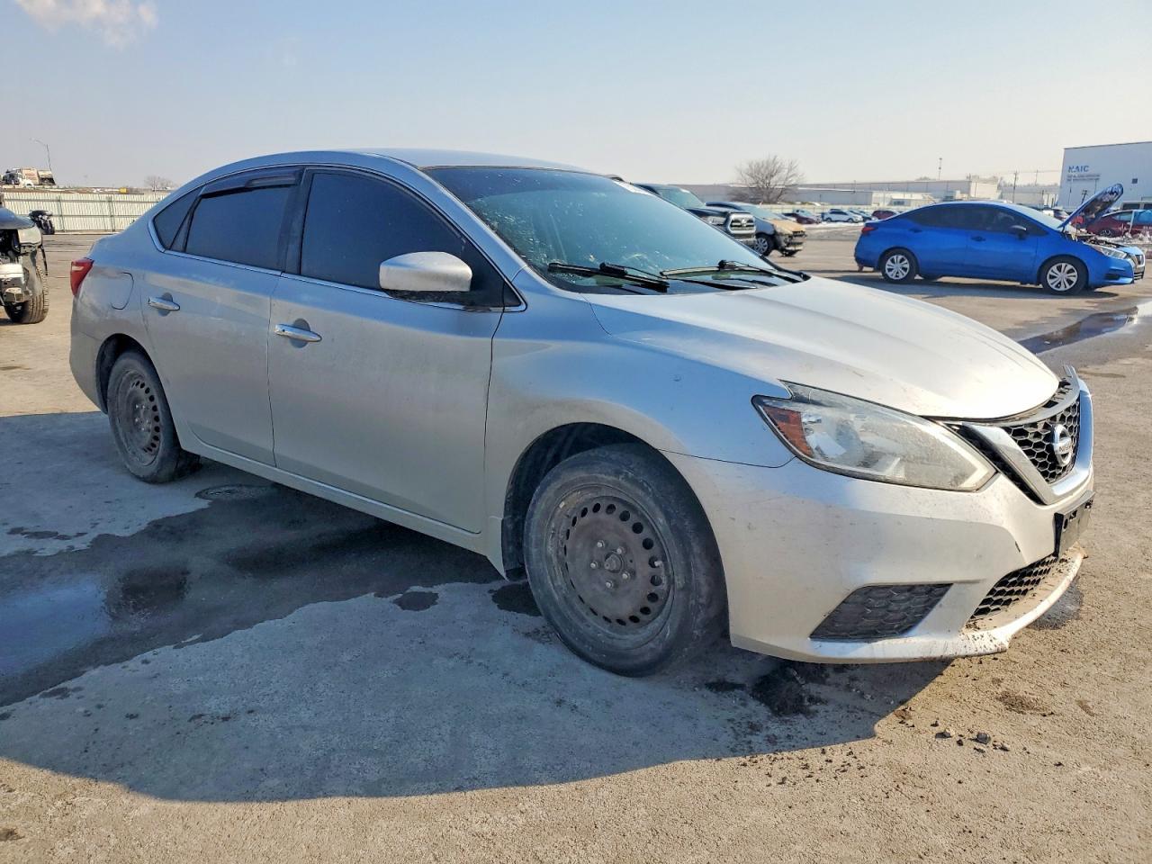 2017 Nissan Sentra - Image 4