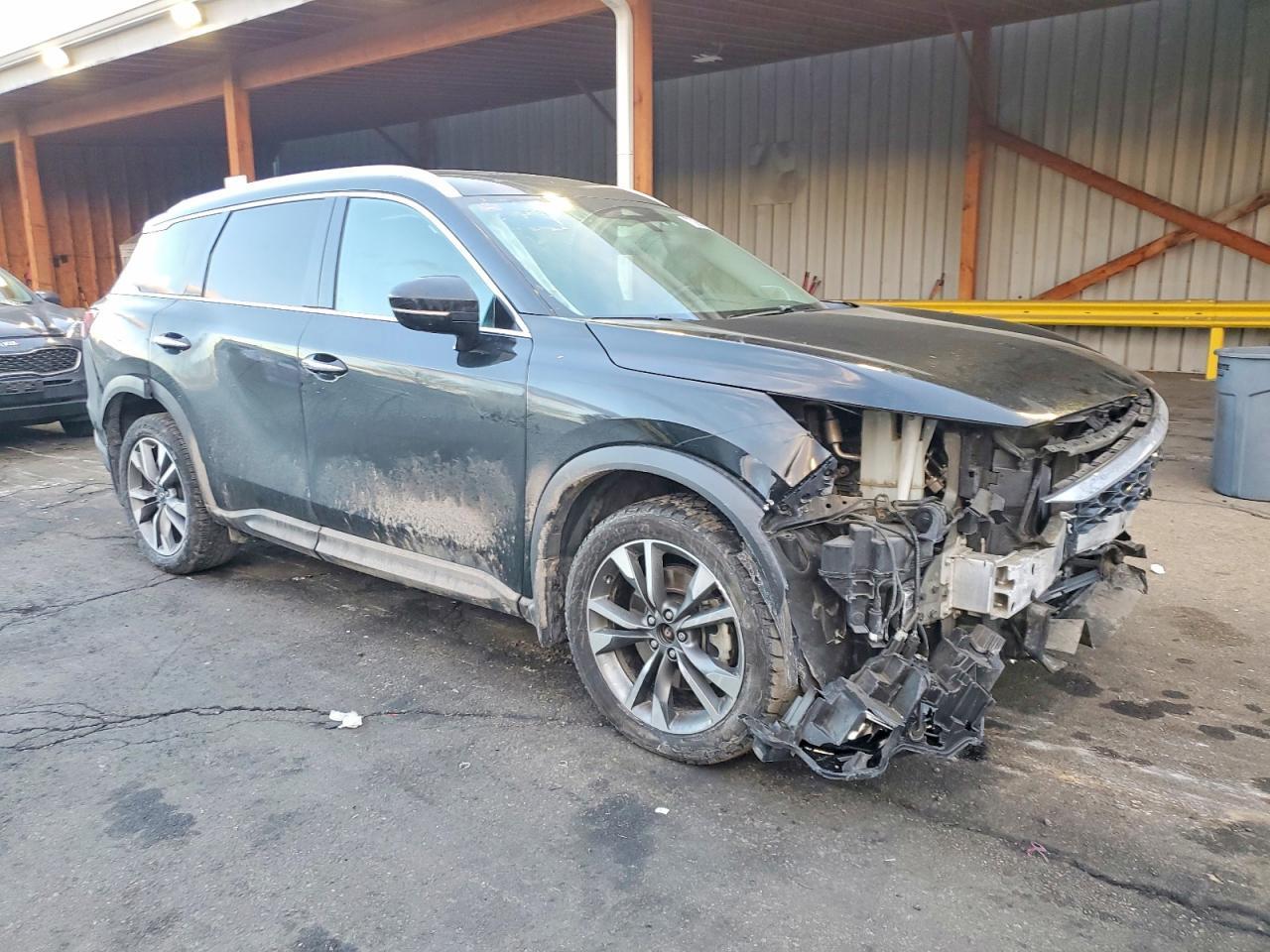 2023 Infiniti Qx60 Luxe - Image 4