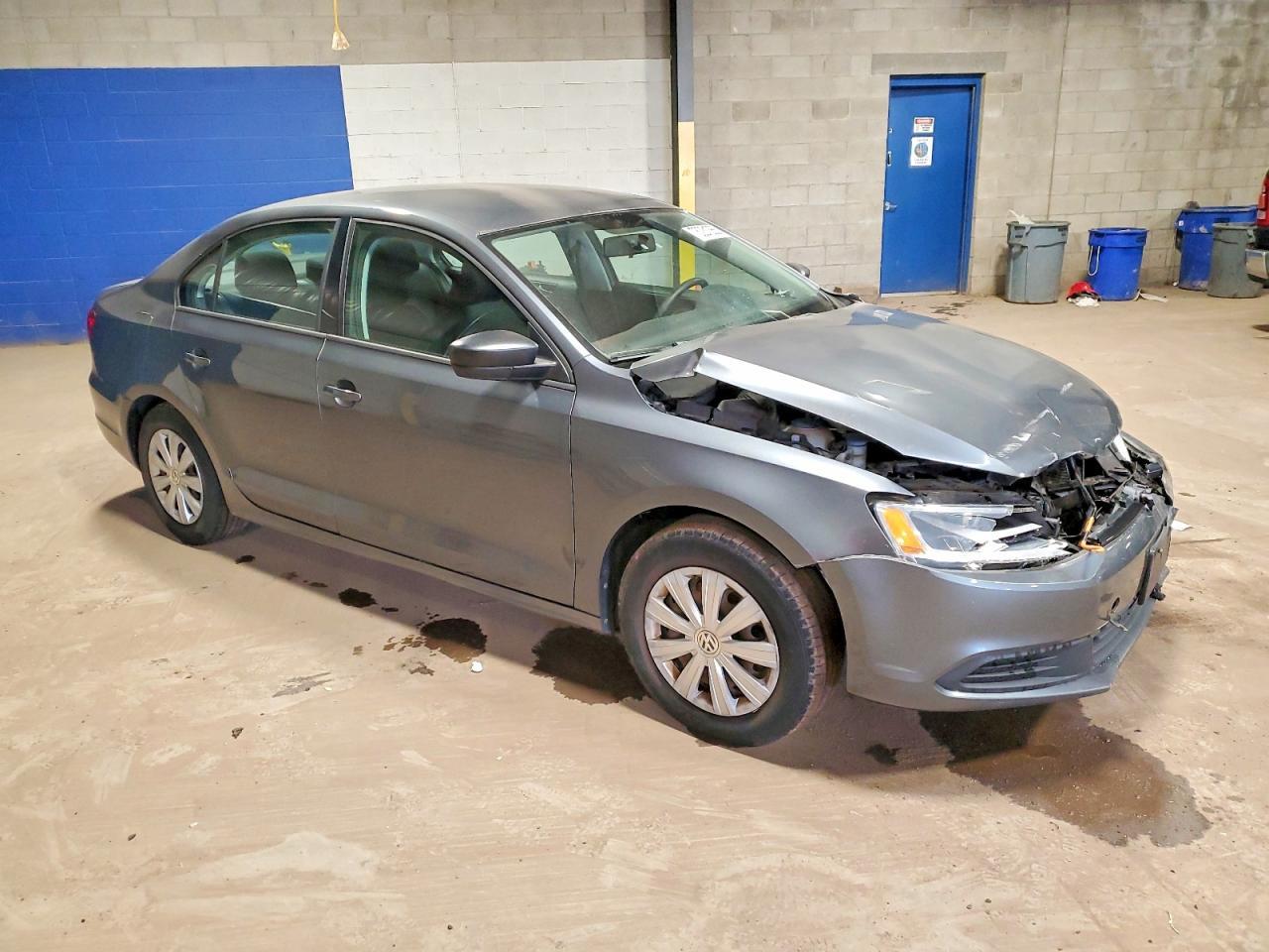 2014 Volkswagen Jetta Base - Image 4