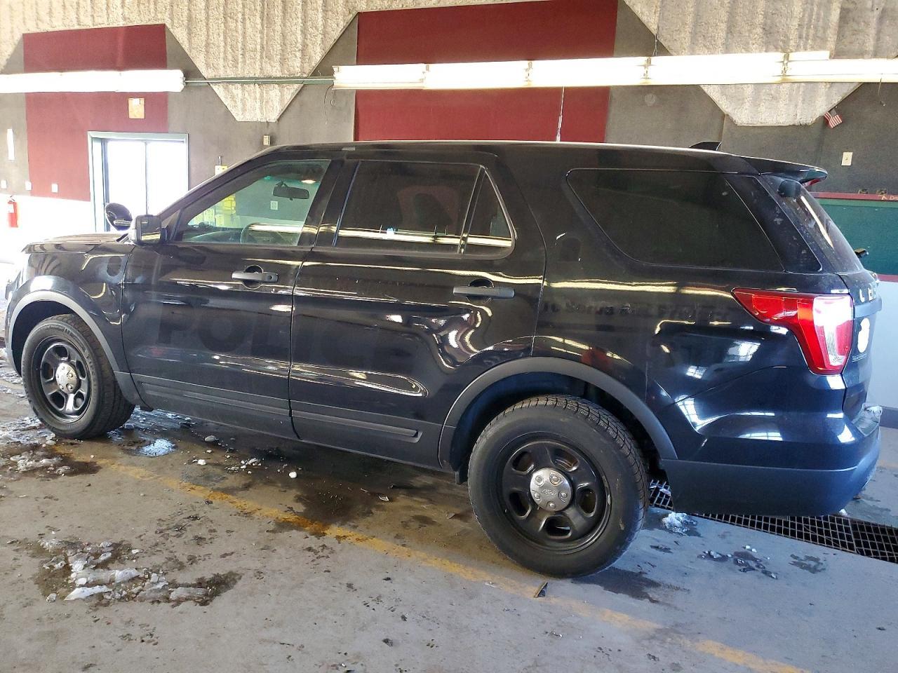 2017 Ford Explorer Police Interceptor - Image 2