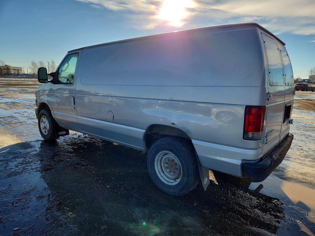 2010 Ford Econoline E250 Van - Image 2