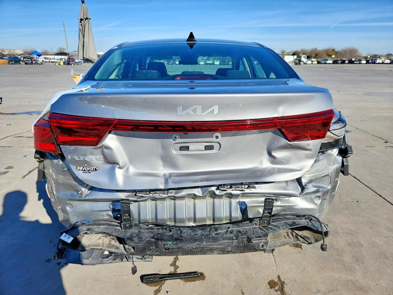 2024 Kia Forte - Image 6