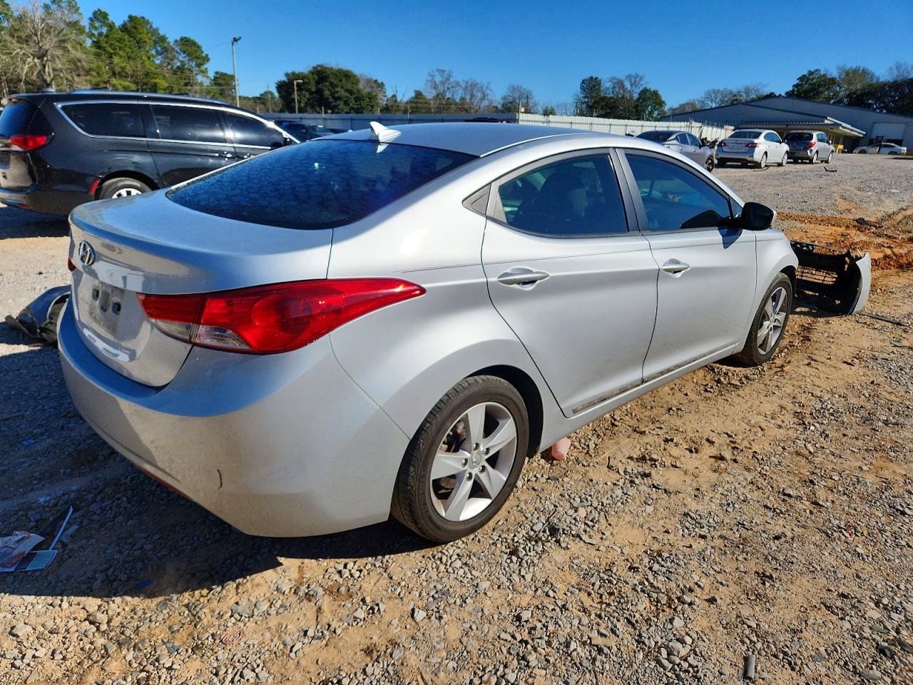 2013 Hyundai Elantra Gls - Image 3