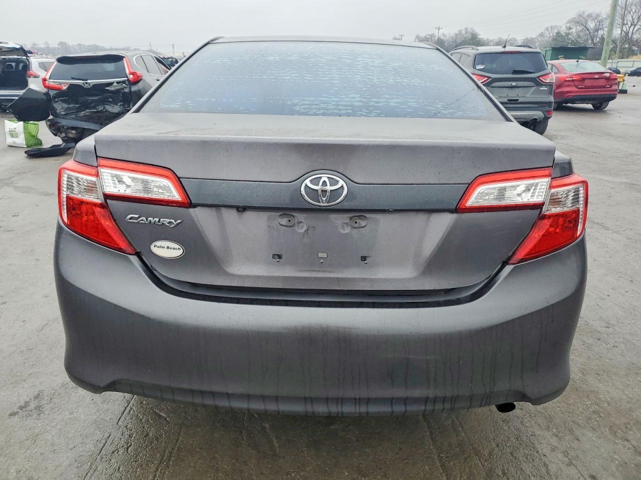 2014 Toyota Camry L - Фото 6