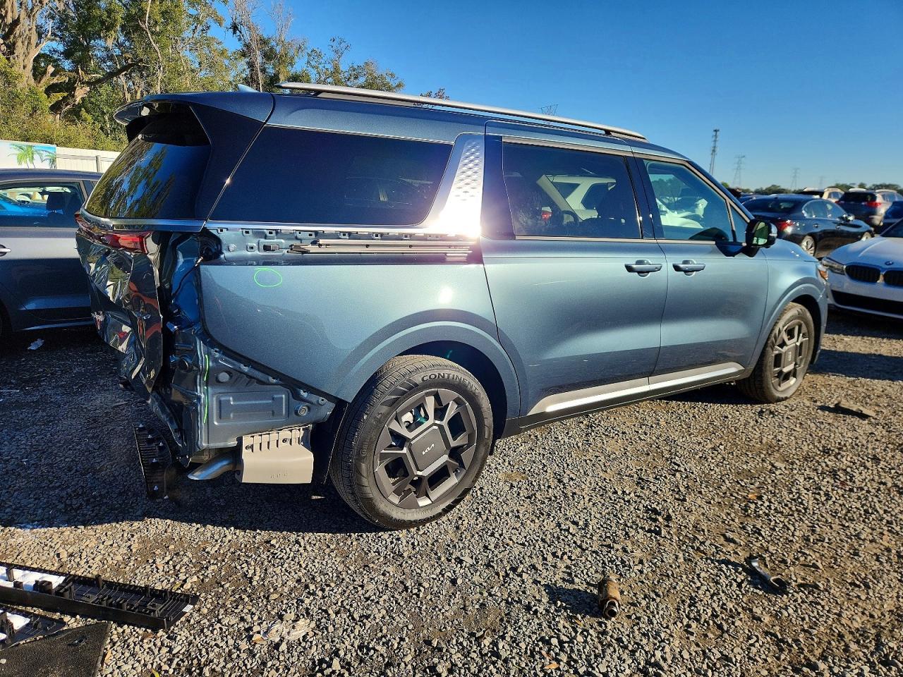 2026 Kia Carnival Sx - Image 3