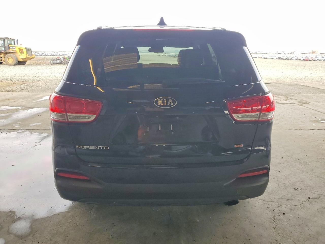2016 Kia Sorento Lx - Image 6