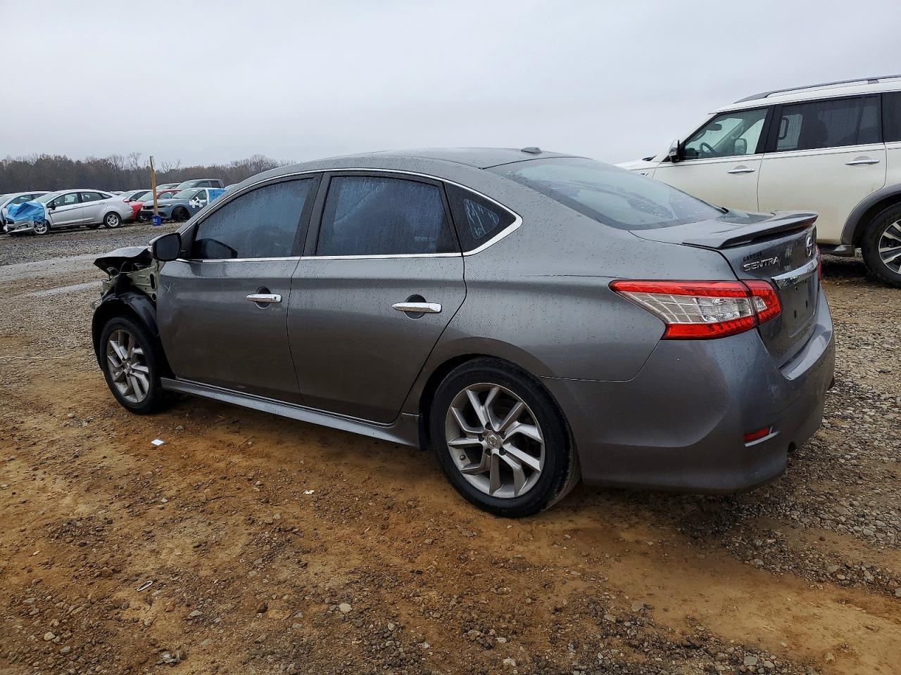 2015 Niss Sentra - Фото 2