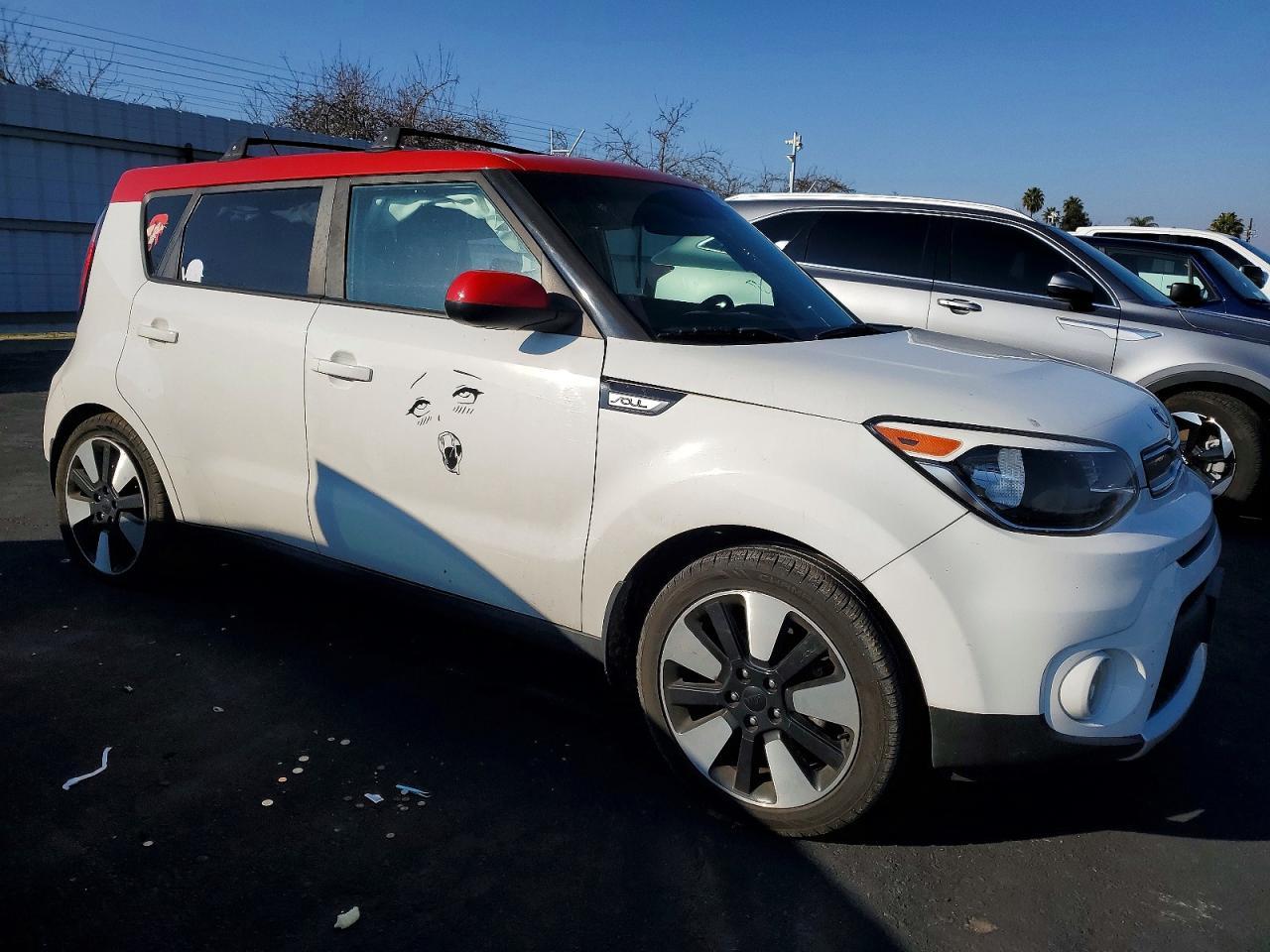 2017 Kia Soul + - Фото 4