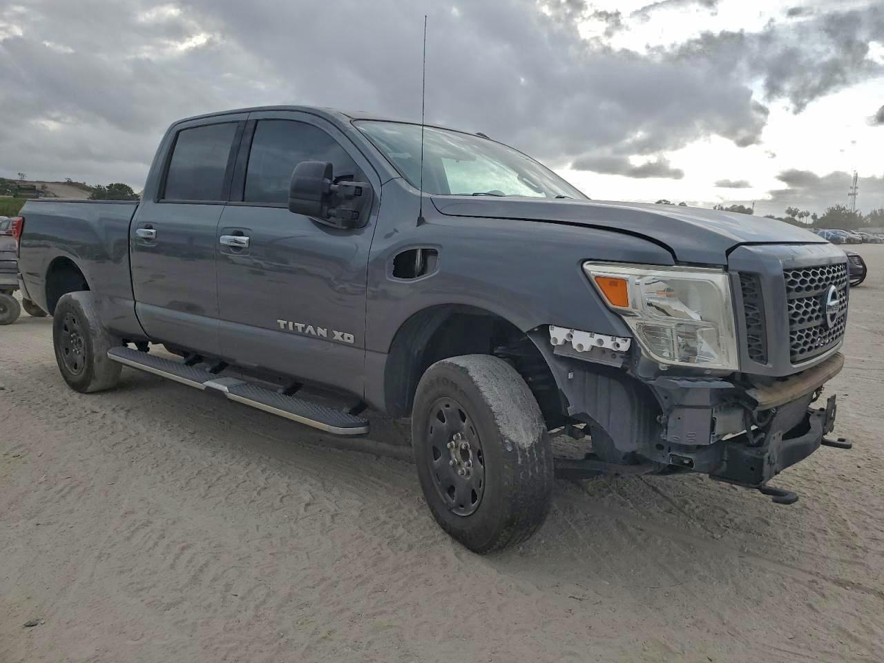 2016 Nissan Titan Xd S - Фото 4