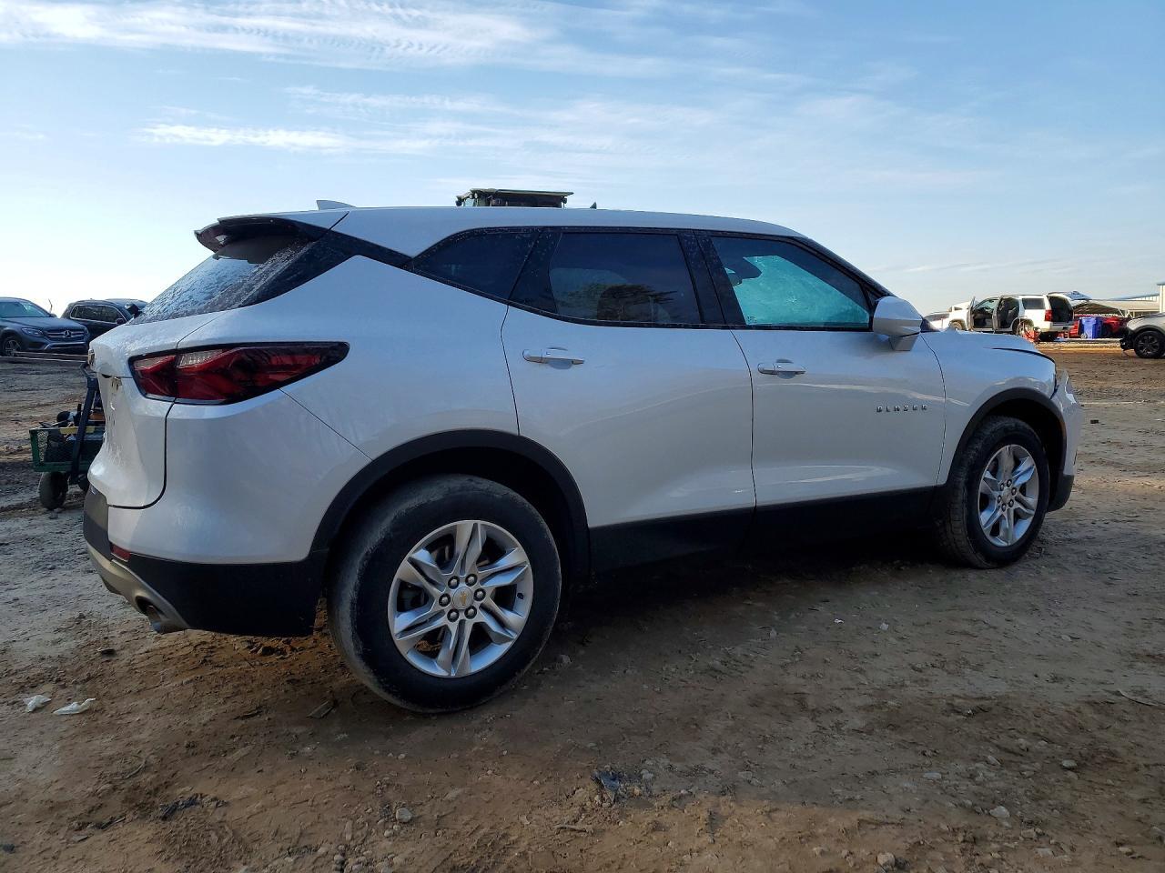 2022 Chevrolet Blazer 2Lt - Фото 3