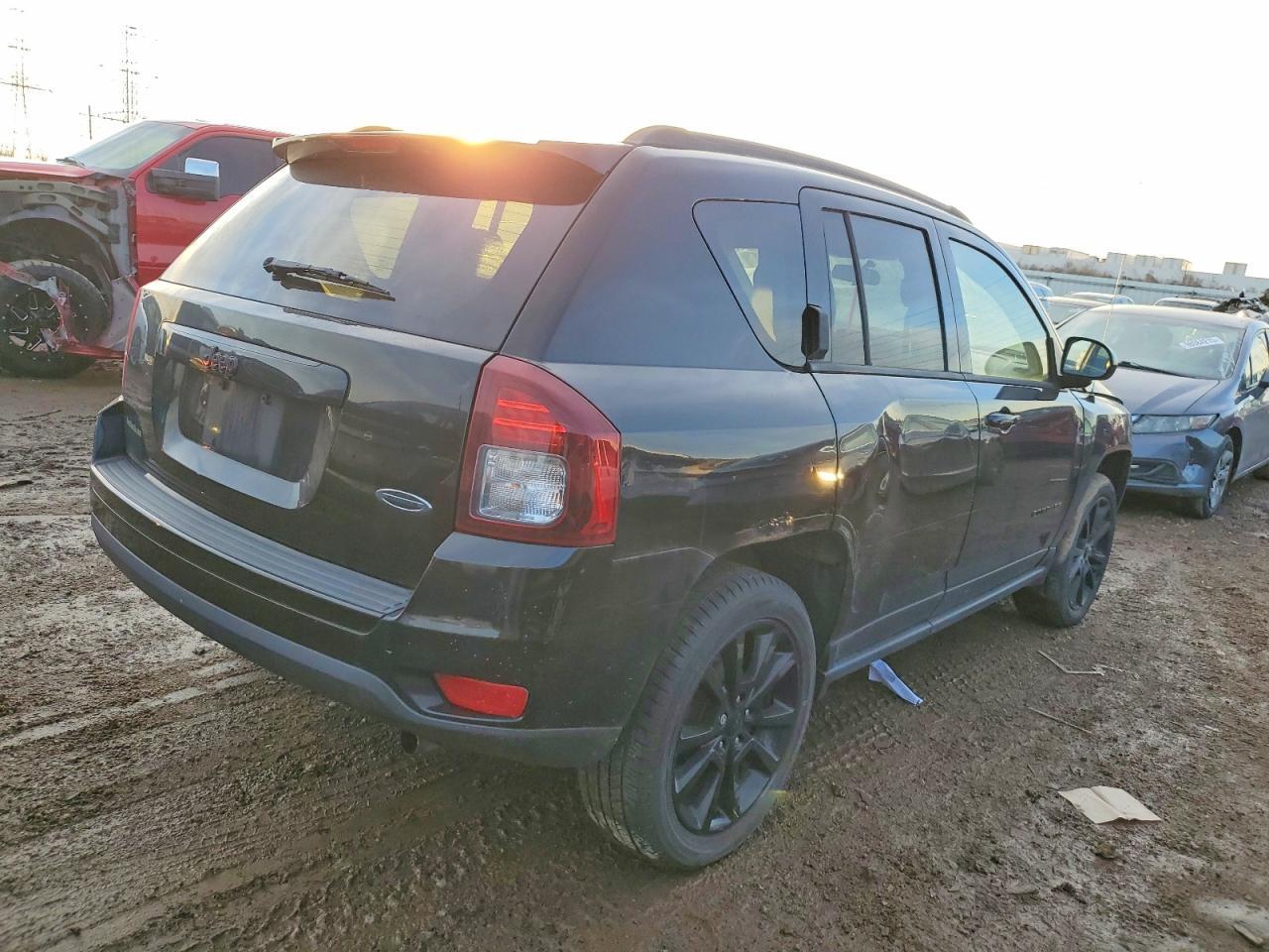 2015 Jeep Compass Sport - Фото 3