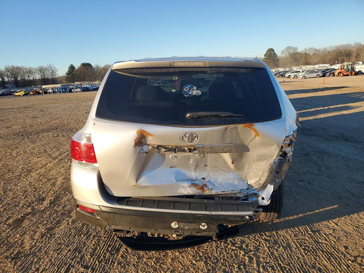 2013 Toyota Highlander Base - Фото 6
