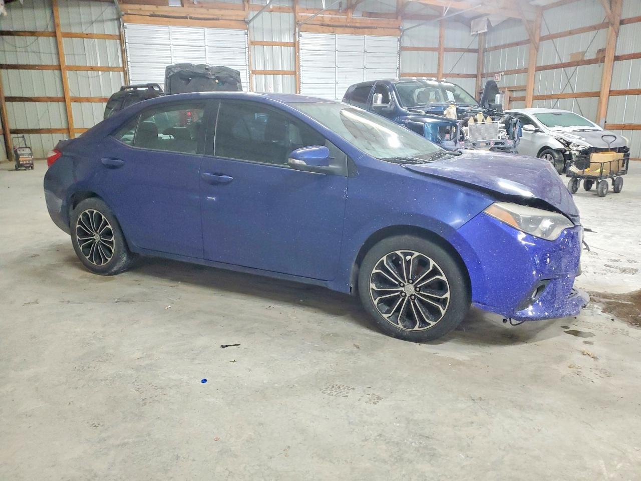 2015 Toyota Corolla L - Фото 4
