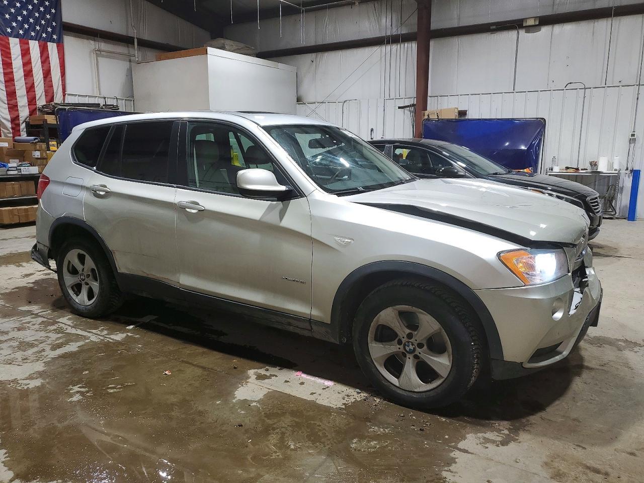 2011 BMW X3 xDrive28I - Image 4