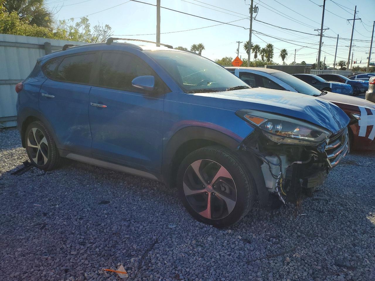 2018 Hyundai Tucson Value - Image 4