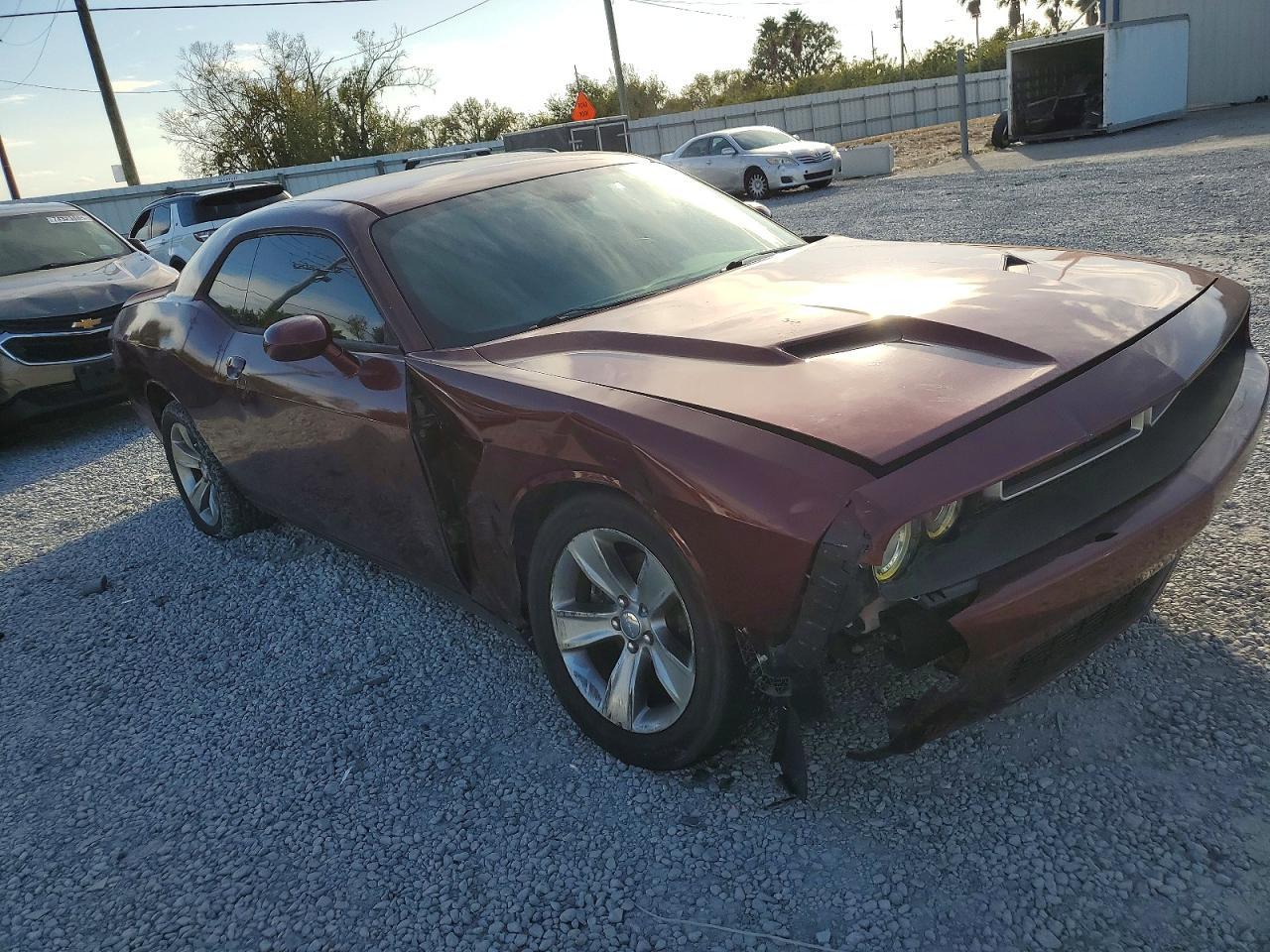 2020 Dodge Challenger Sxt - Image 4