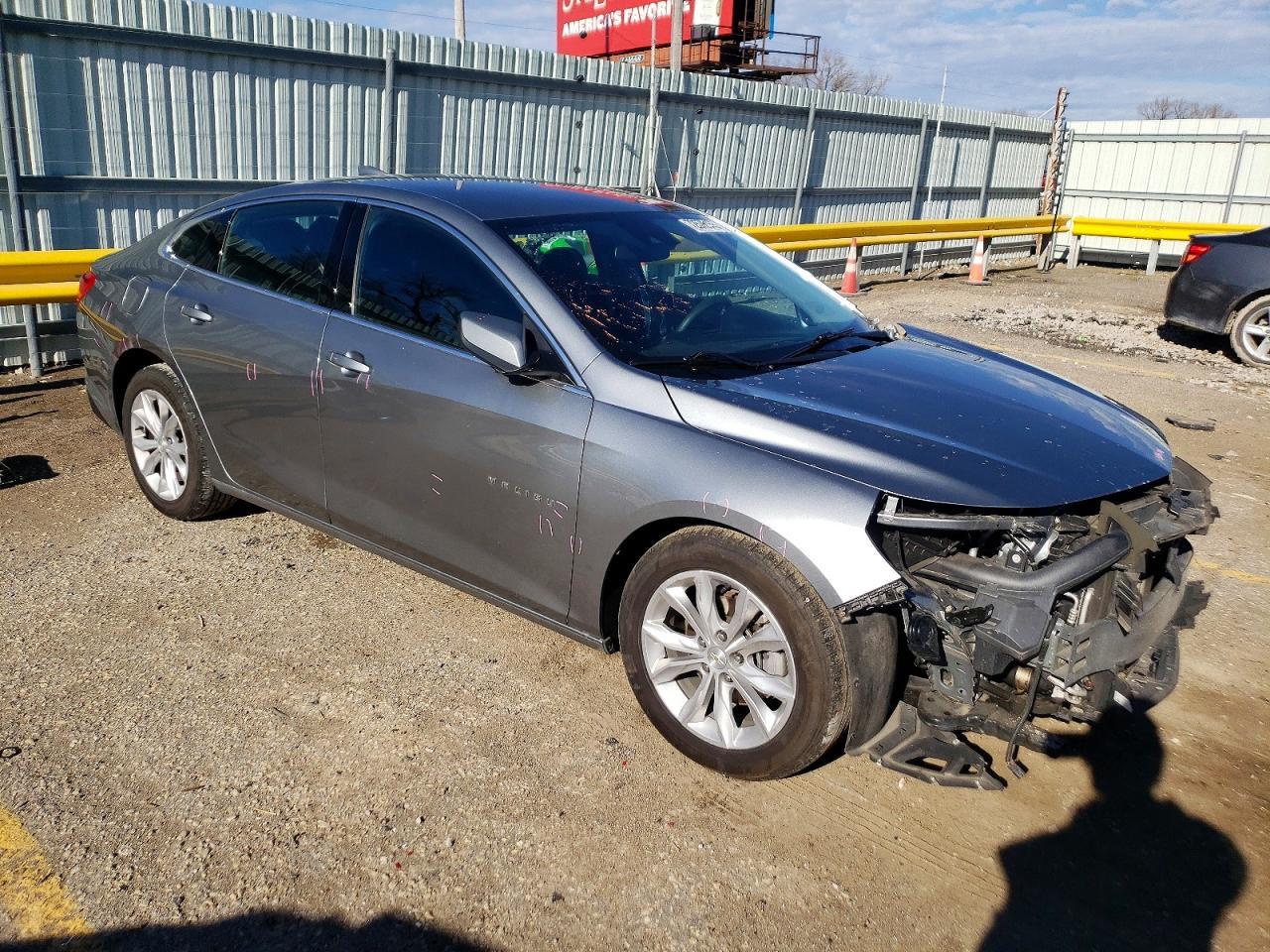 2023 Chevrolet Malibu Lt - Image 4