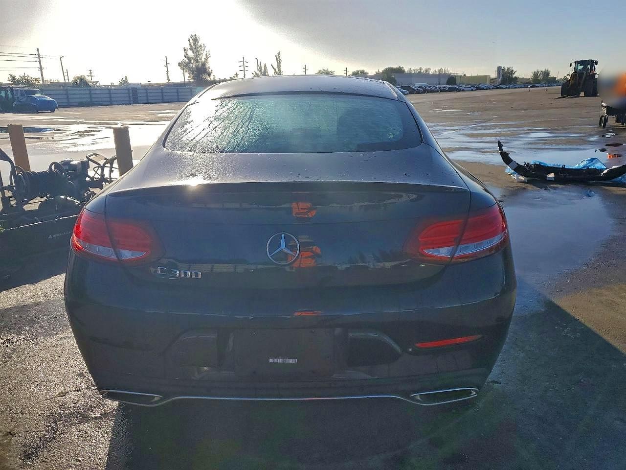 2017 Mercedes-Benz C 300 - Фото 6