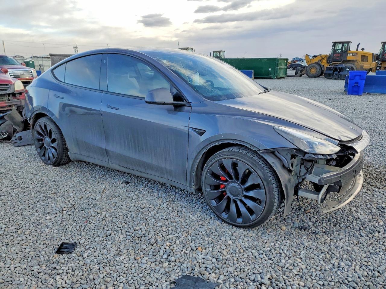 2023 Tesla Model Y - Image 4