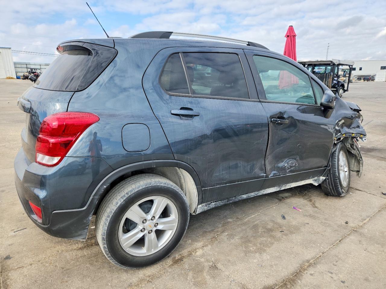 2021 Chevrolet Trax 1Lt - Фото 3