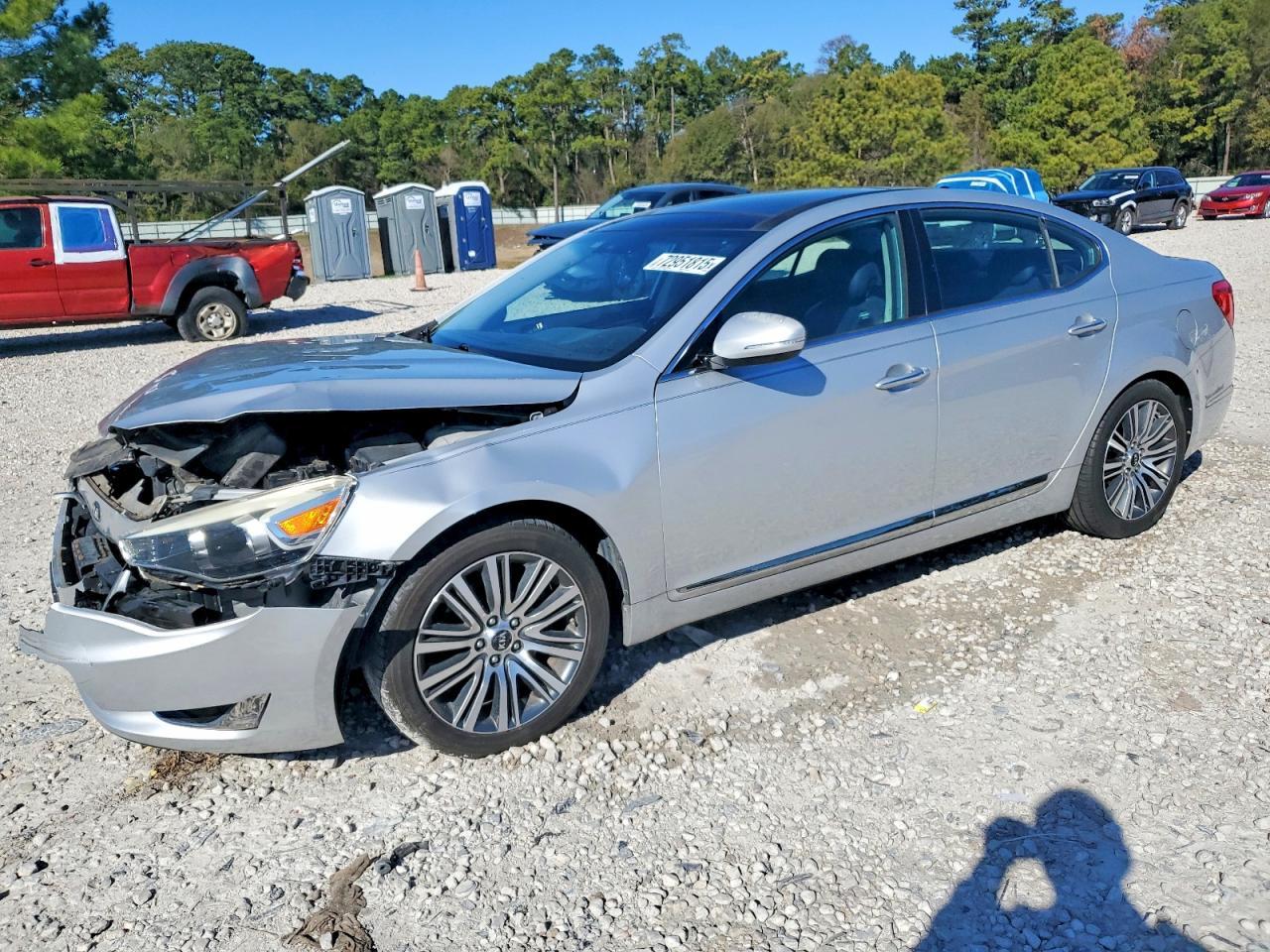 2016 Kia Cadenza Luxury