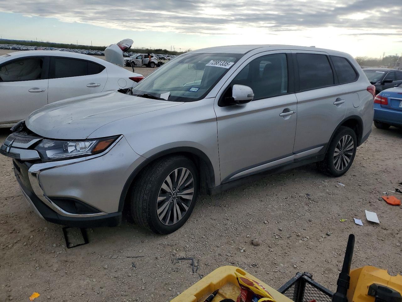 2020 Mitsubishi Outlander Se