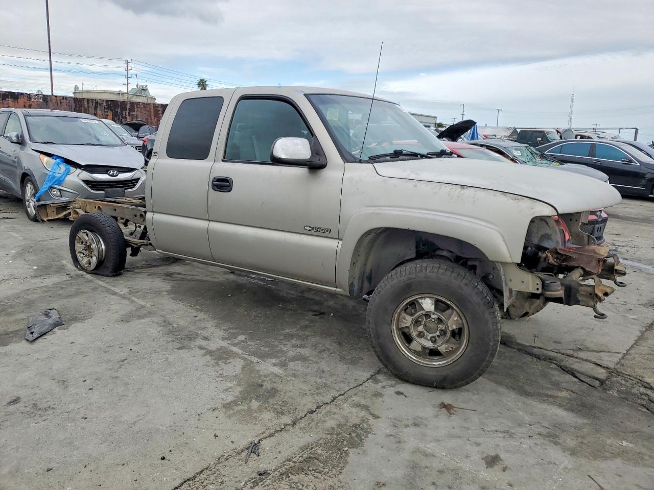 2002 Chevrolet Silverado K1500 - Image 4
