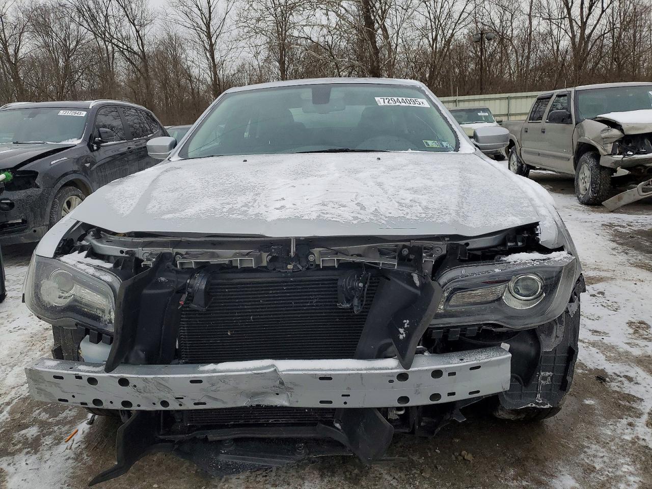 2023 Chrysler 300 Touring L - Фото 5