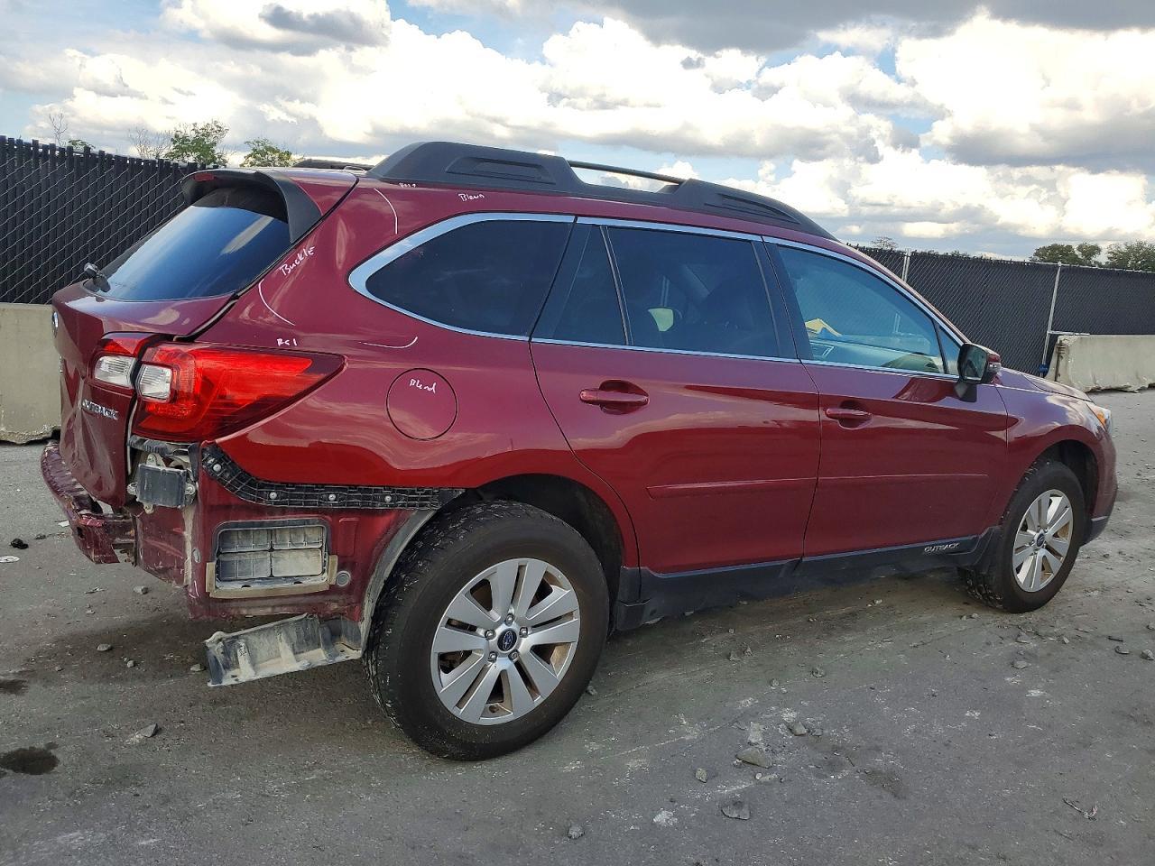 2015 Subaru Outback 2.5I Premium - Фото 3