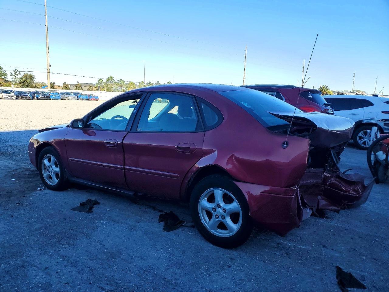 2003 Ford Taurus Ses - Фото 2