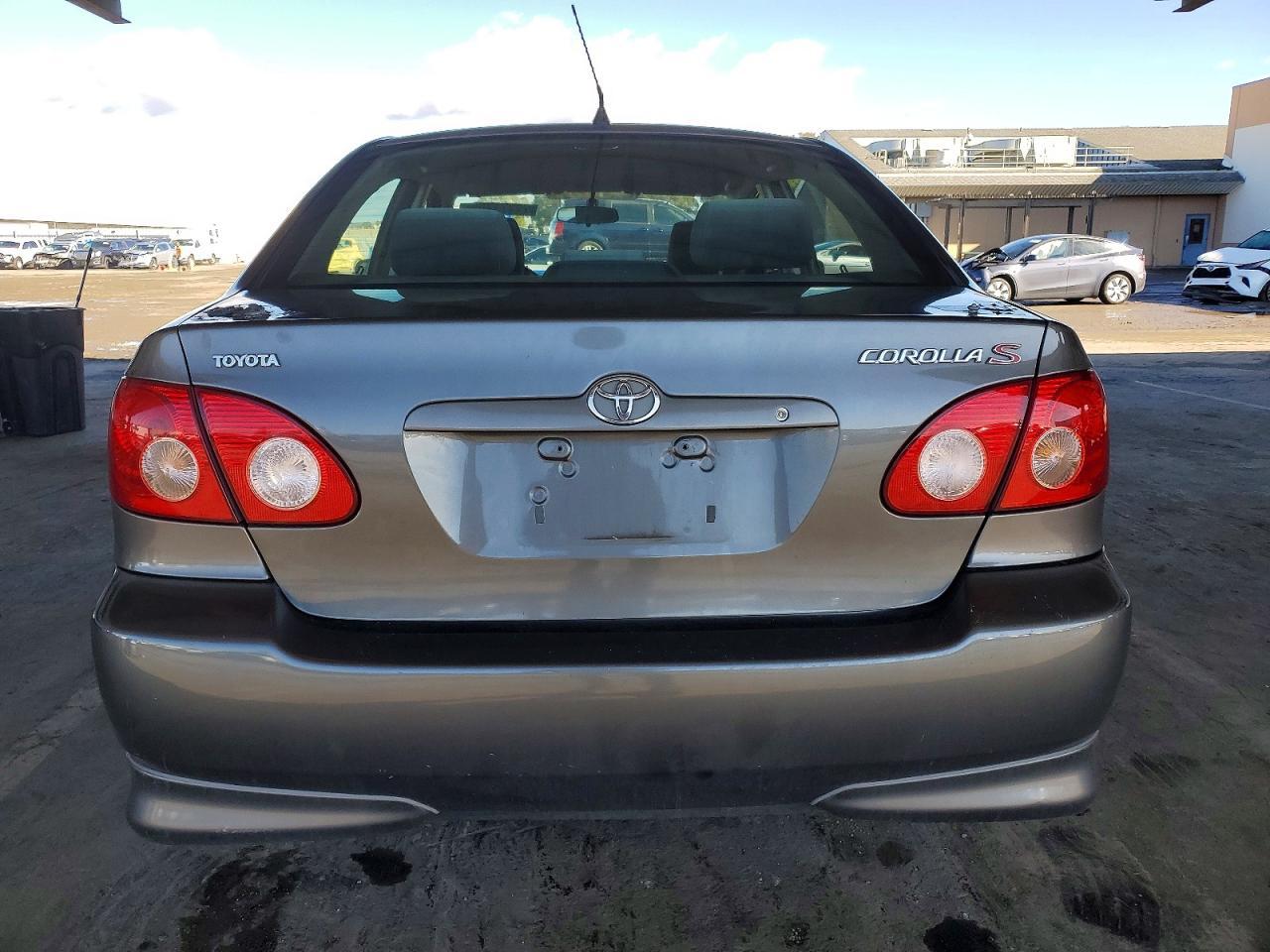 2005 Toyota Corolla Ce - Фото 6