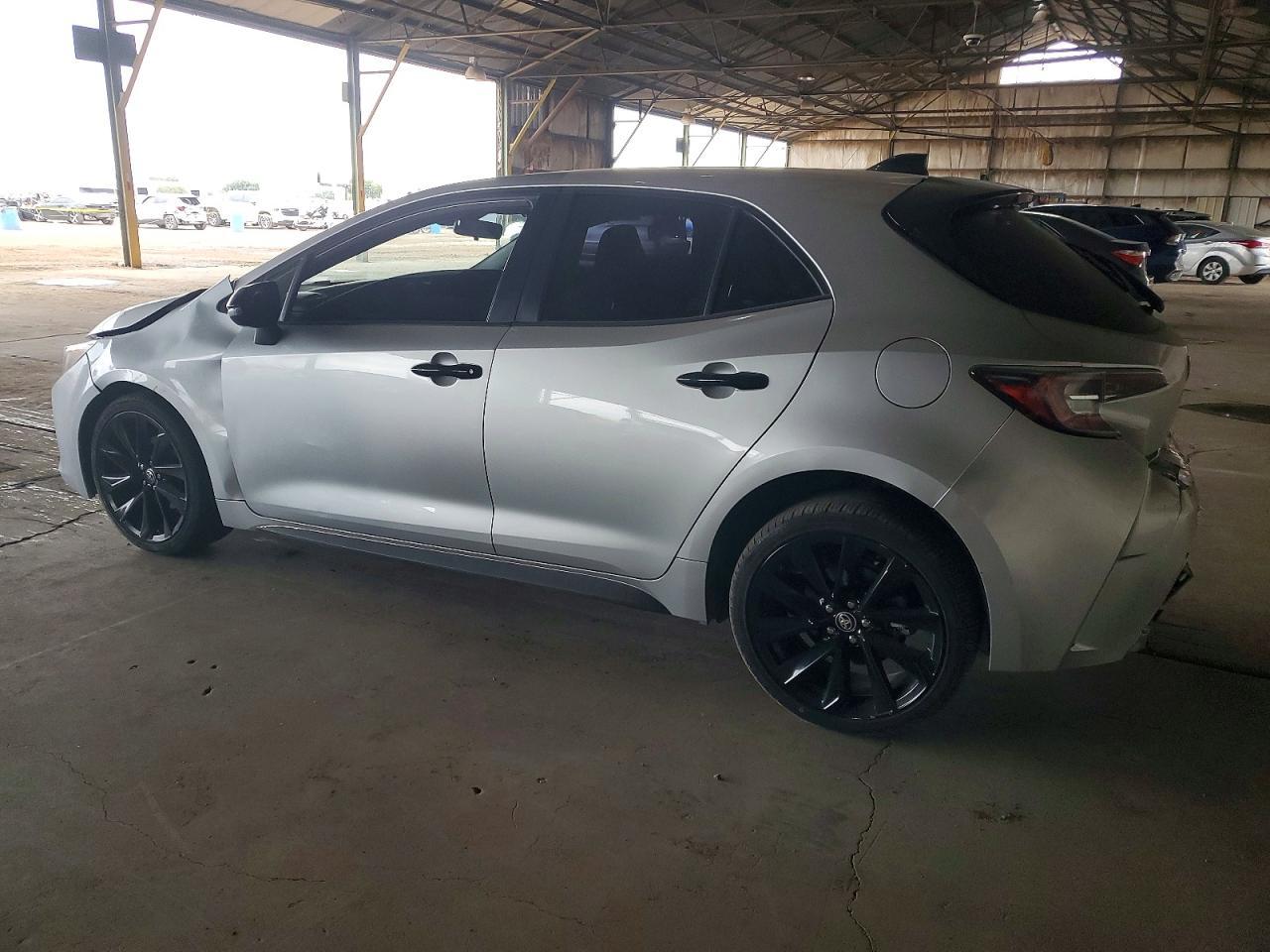 2021 Toyota Corolla Se - Фото 2