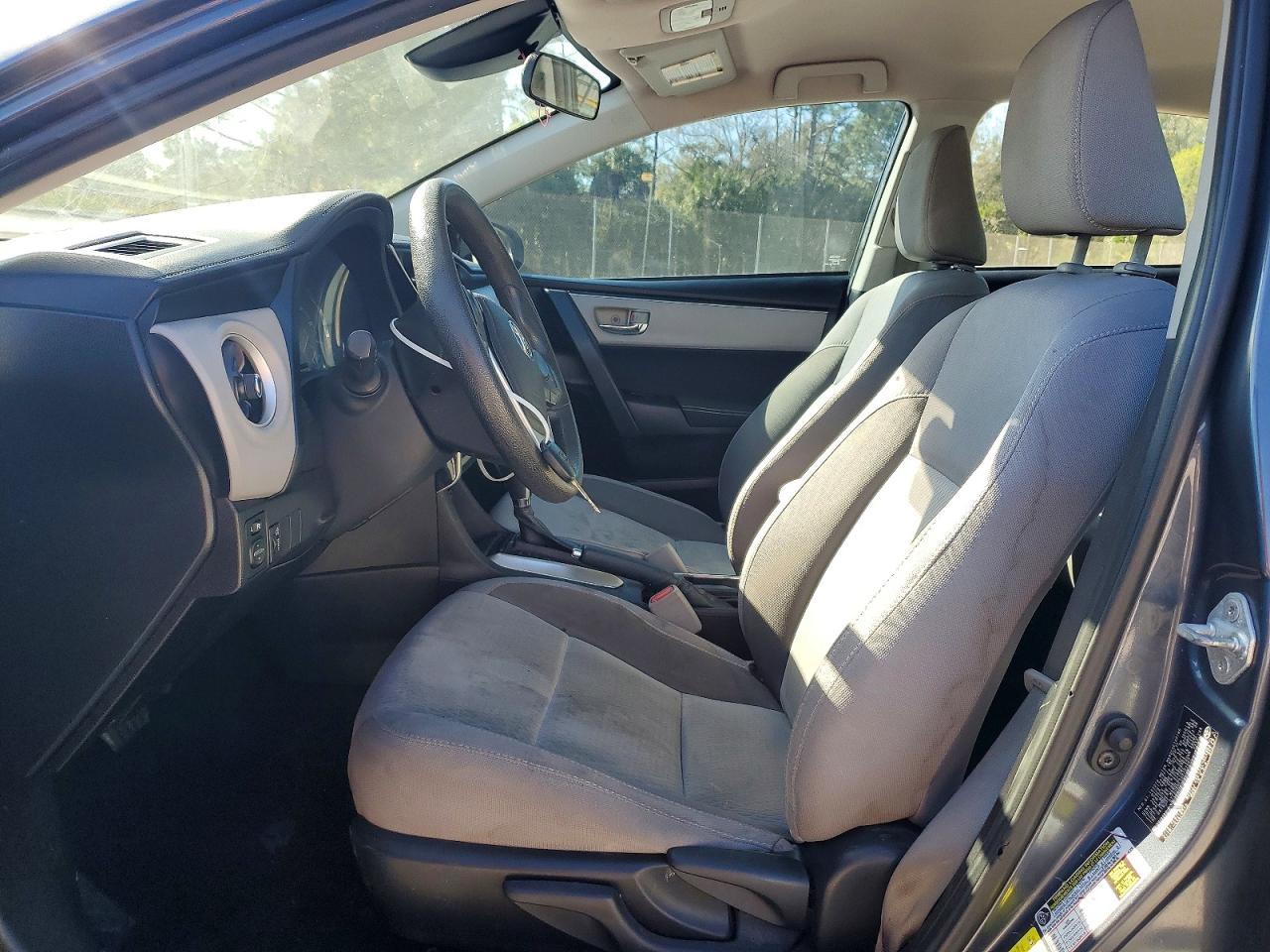 2017 Toyota Corolla L - Фото 7