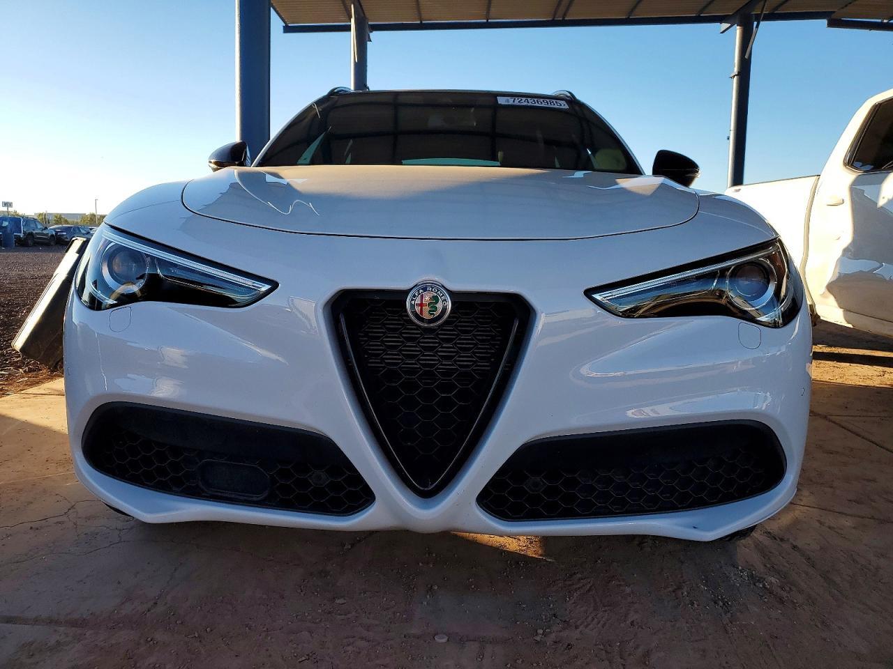 2022 Alfa Romeo Stelvio Ti - Фото 5