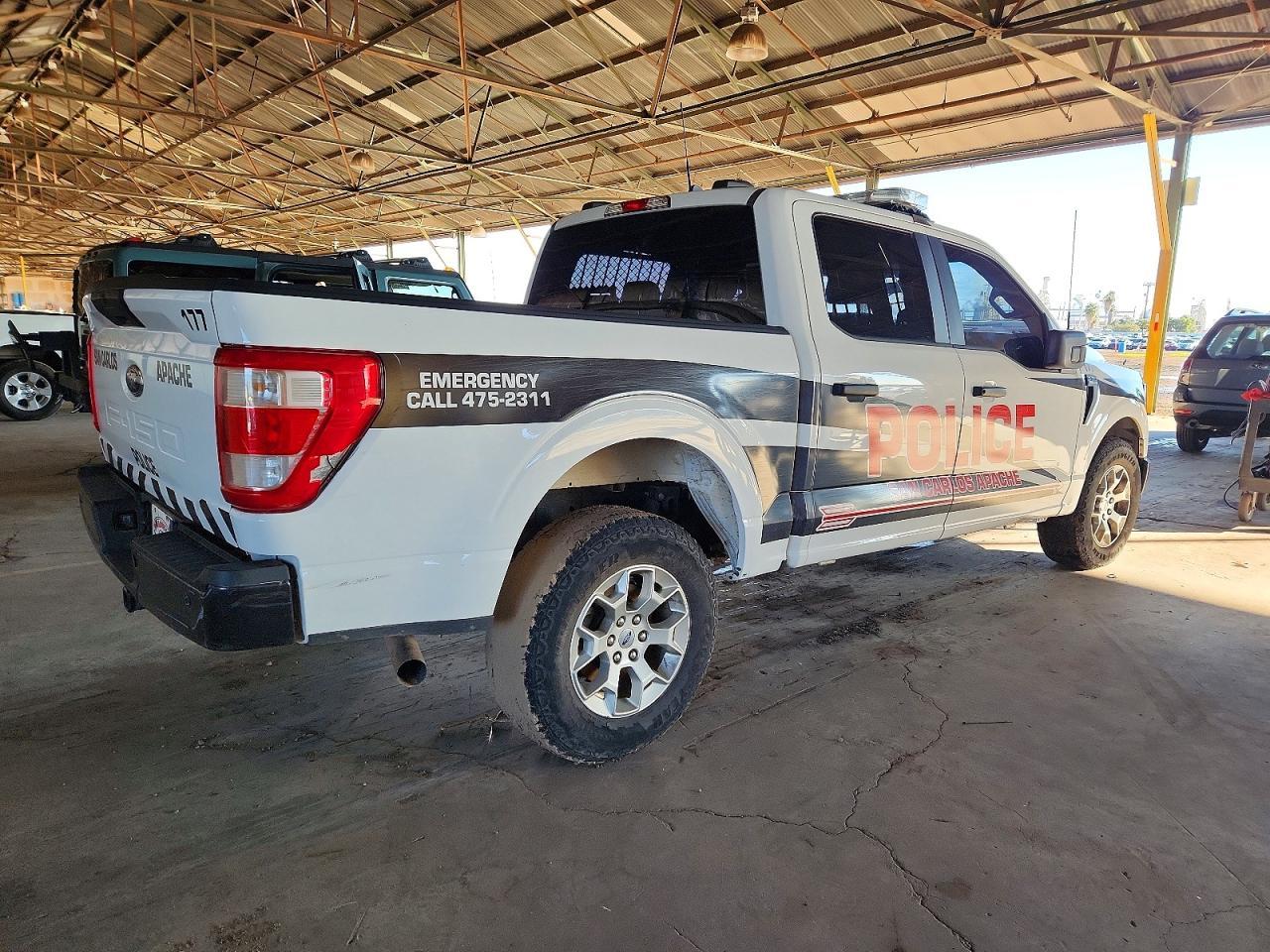 2023 Ford F150 Police Responder - Фото 3