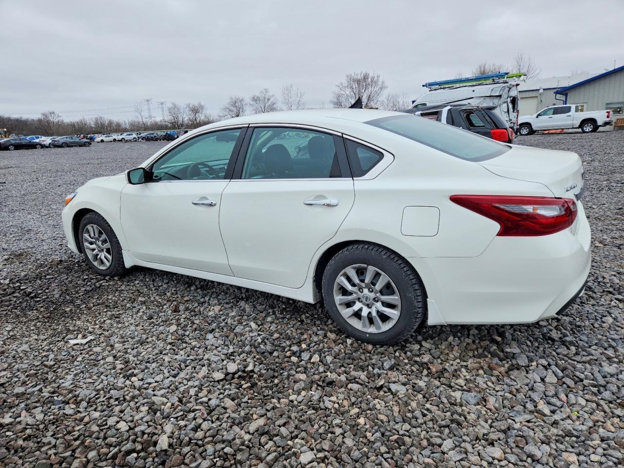 2018 Nissan Altima 2.5 - Фото 2