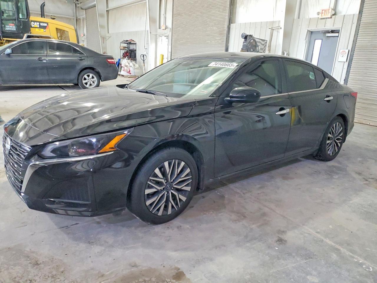 2024 Nissan Altima Sv
