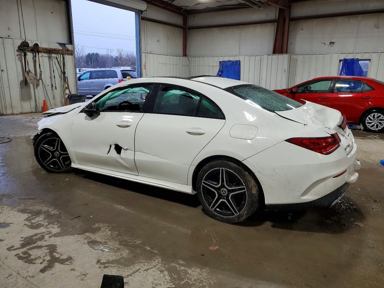 2020 Mercedes-Benz Cla 250 4Matic - Фото 2