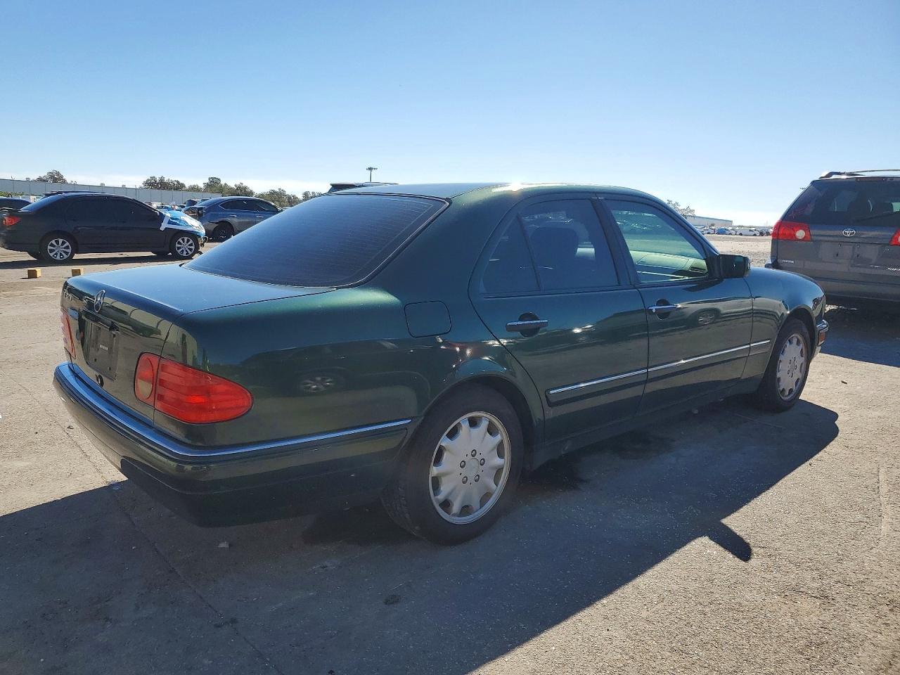 1997 Mercedes-Benz E-Class E320 - Image 3