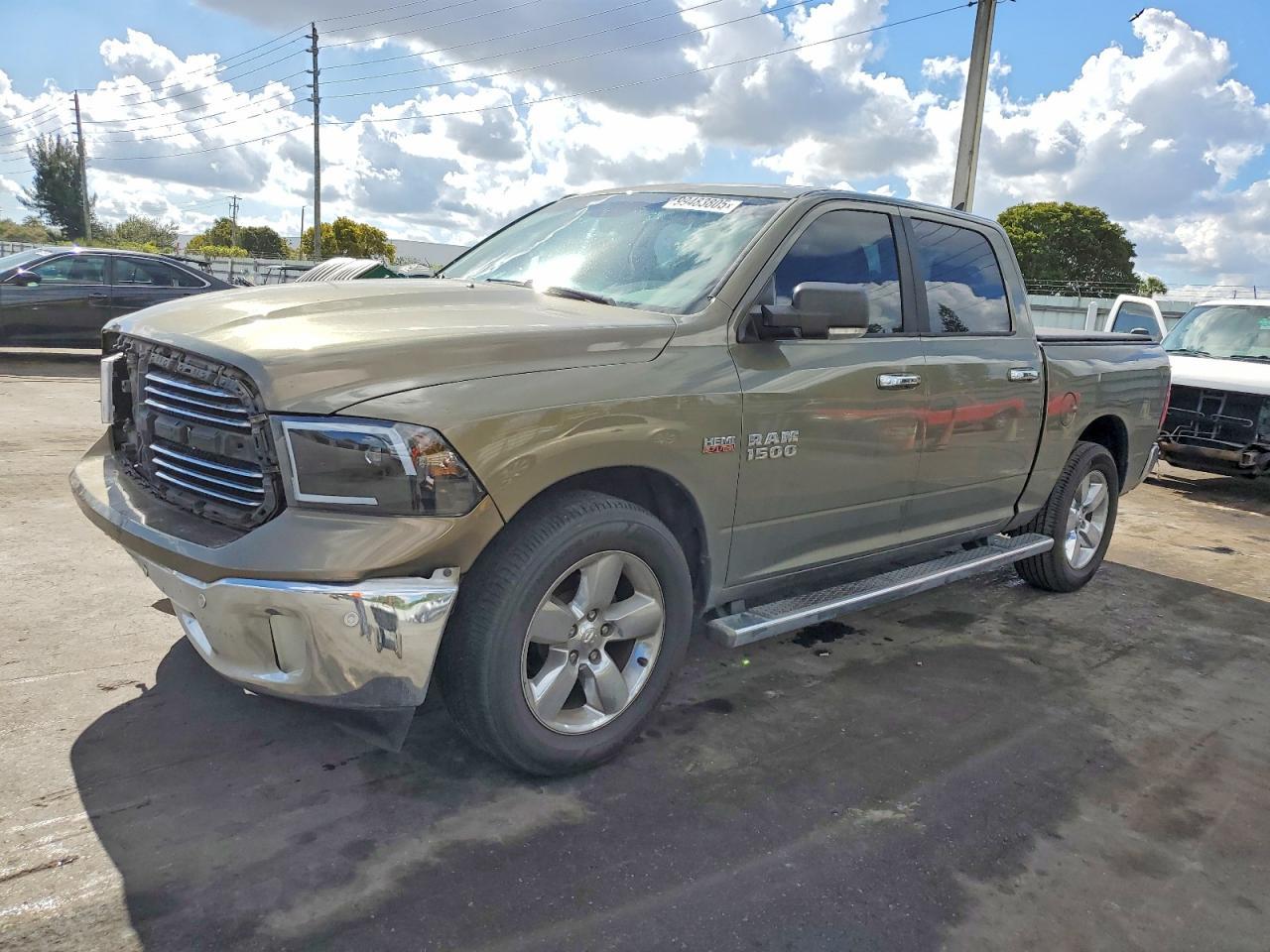 2015 Ram 1500 Slt