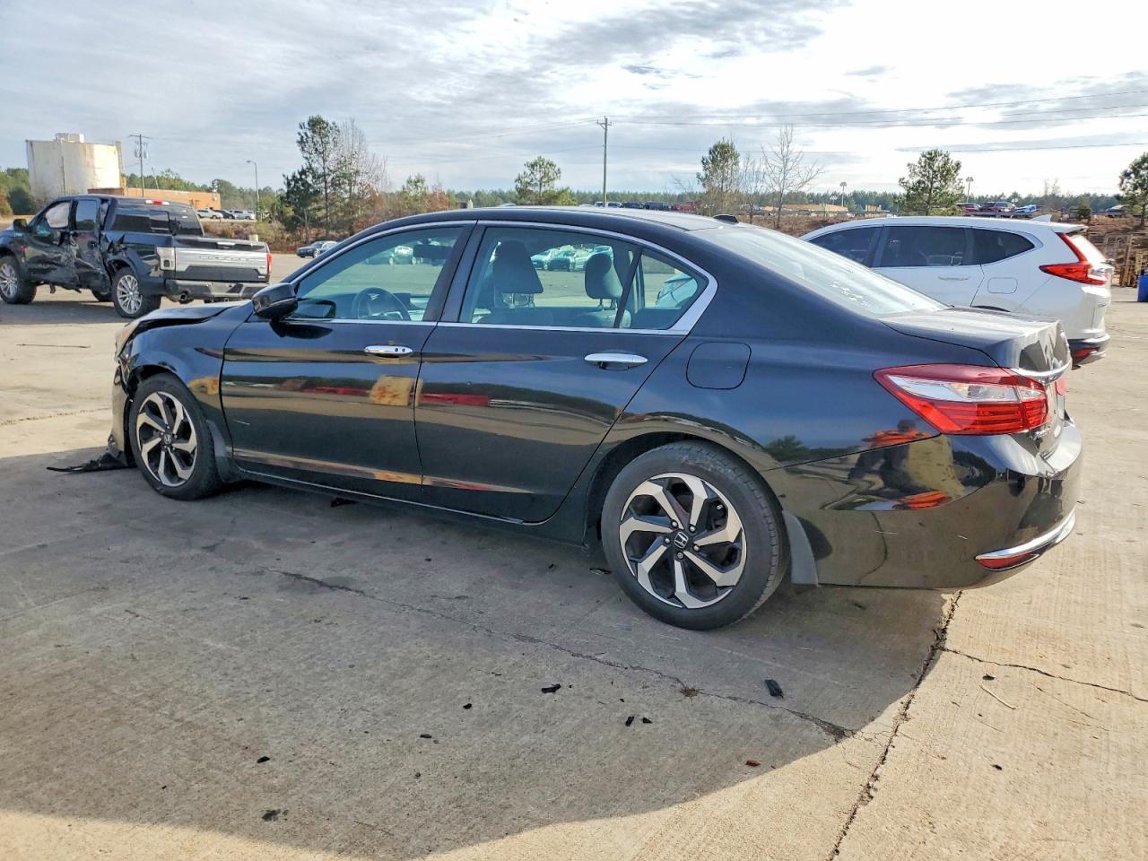 2016 Honda Accord Ex - Фото 2